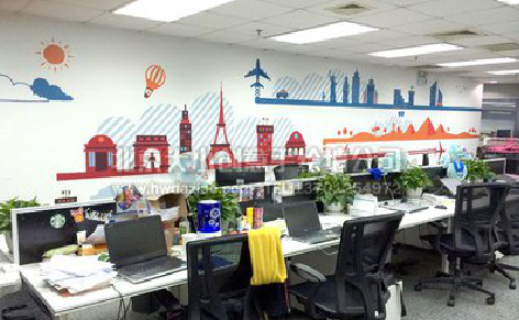 茂县教你设计办公室墙绘的方法。